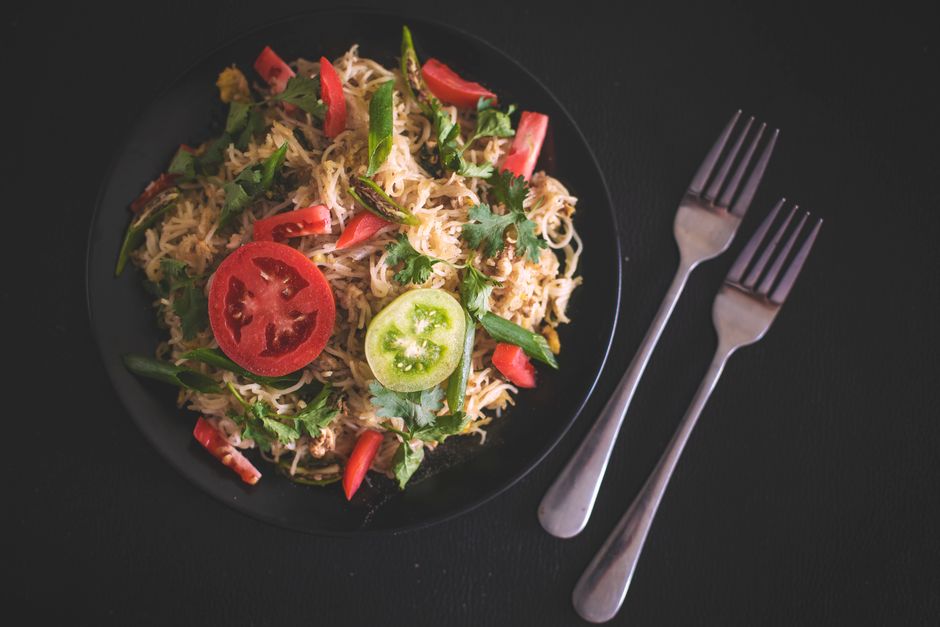 Best Singapore Noodles in Niwai at KAAFII Cafe