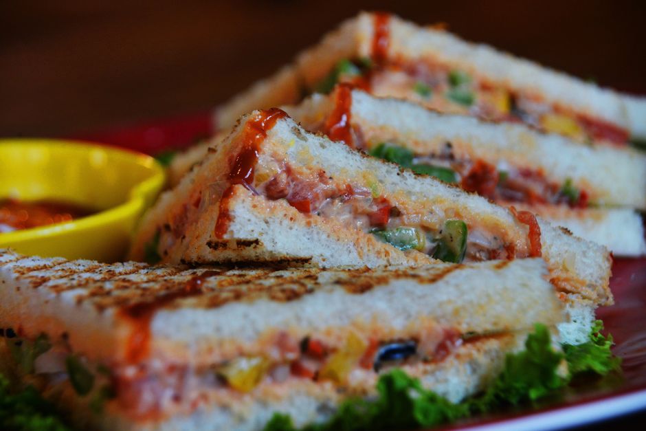 Best Veg Grilled Sandwich in Niwai at KAAFII Cafe